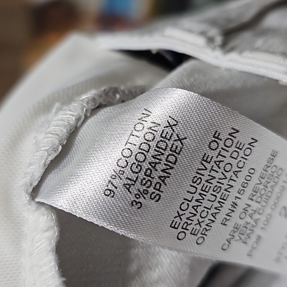 Democracy Camo Shorts Size‎ 2 - Picture 3 of 4